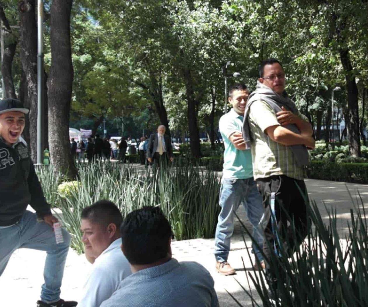 “Ven y entrevístame a mí, estoy soltero”, el acoso de los taxistas desde su protesta