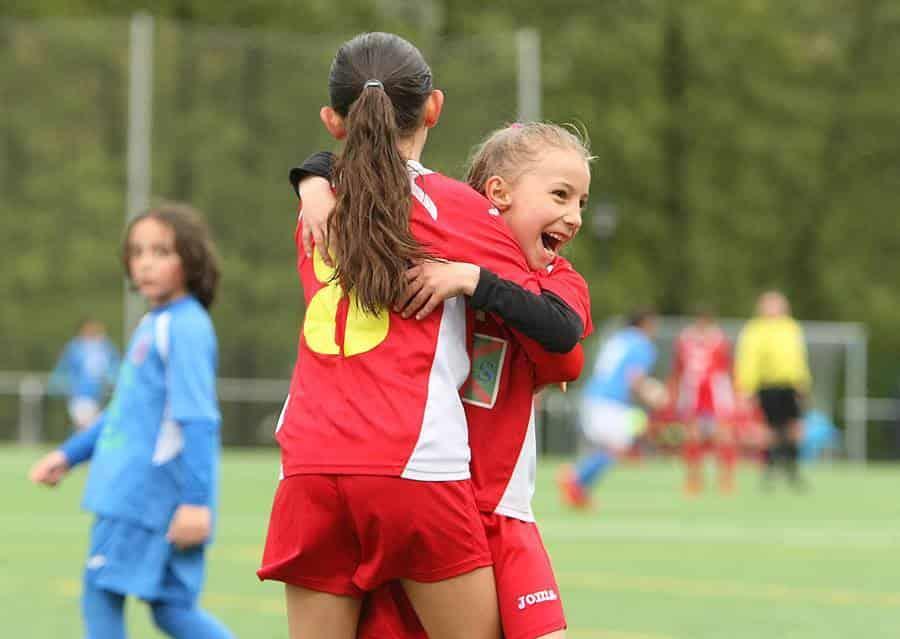 Las niñas que brillan en el deporte Las niñas que brillan en el deporte