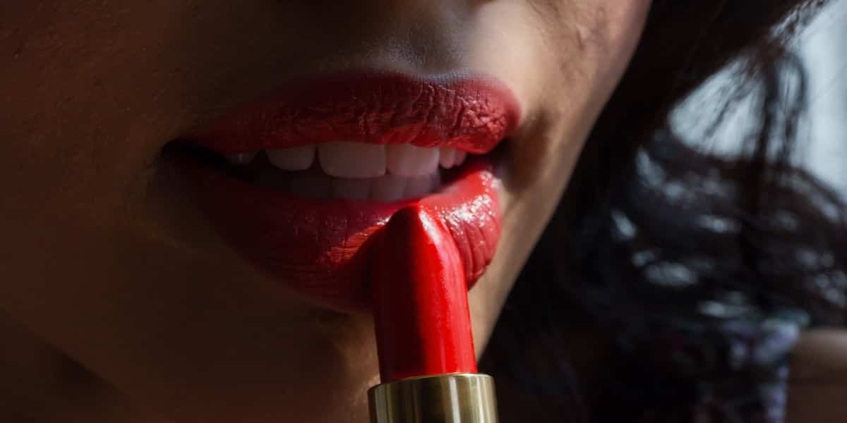 Lipstick feminist, ¿el feminismo que se empodera con los “patrones” de belleza? Lipstick feminist, ¿el feminismo que se empodera con los “patrones” de belleza?