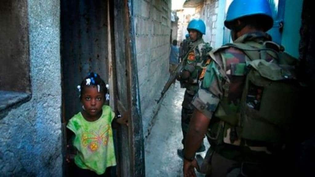 "Pedían sexo oral a cambio de agua": Los abusos sexuales de los soldados de la ONU "Pedían sexo oral a cambio de agua": Los abusos sexuales de los soldados de la ONU