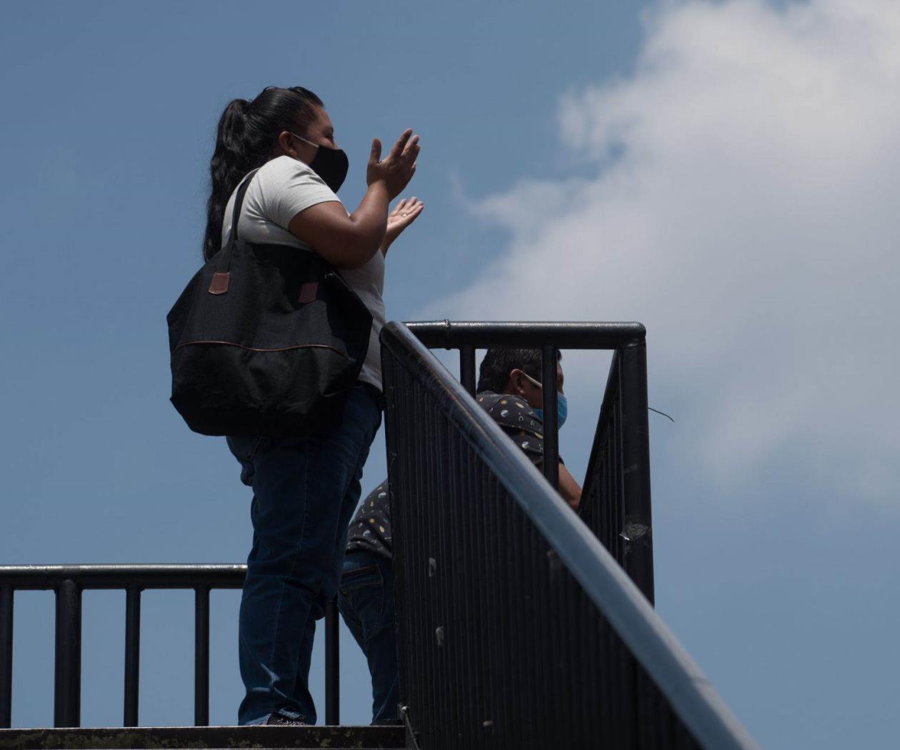 Pega casi al doble el desempleo a mujeres Pega casi al doble el desempleo a mujeres
