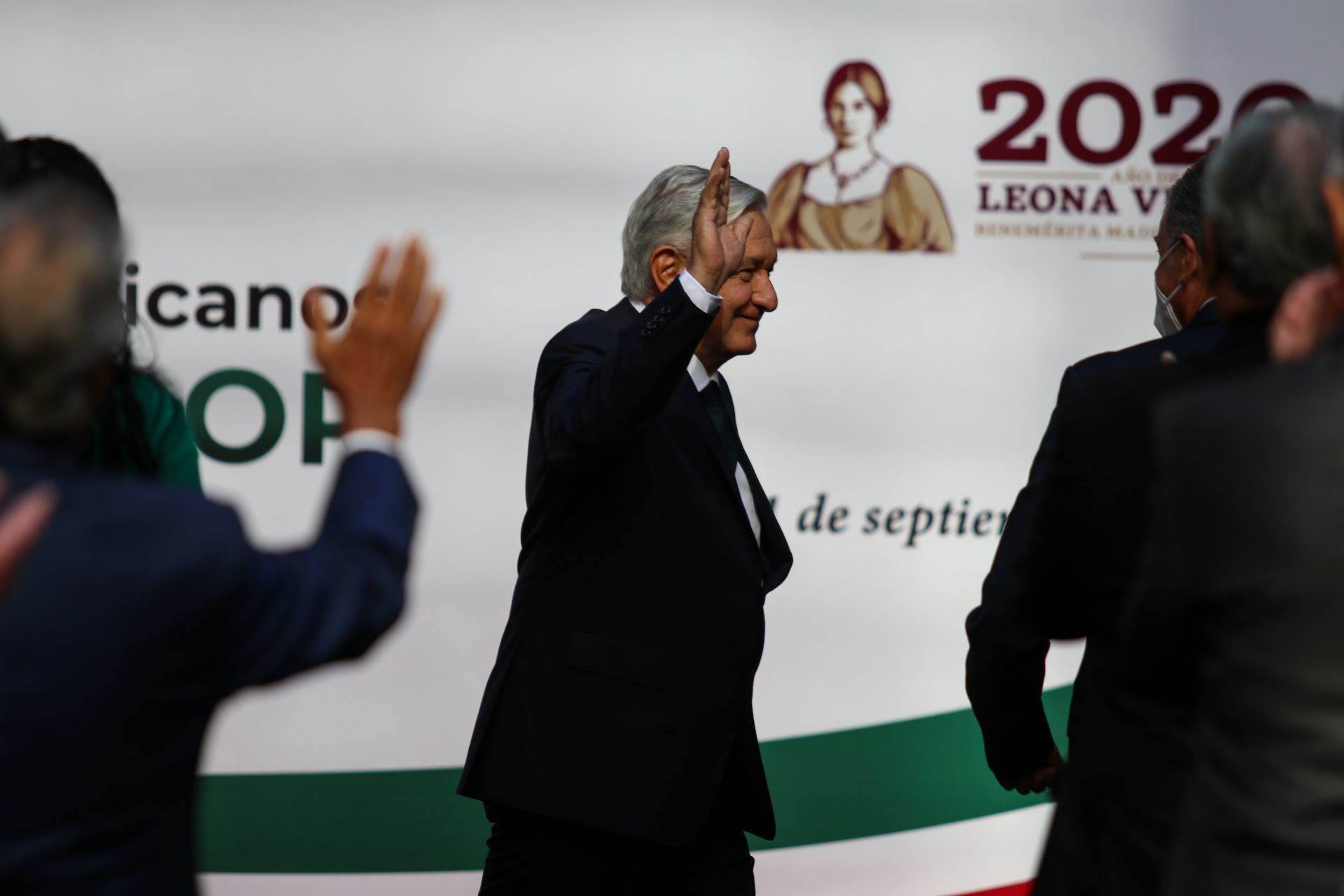 López Obrador sí ve a las mujeres, pero como pueblo: Sara Lovera López Obrador sí ve a las mujeres, pero como pueblo: Sara Lovera