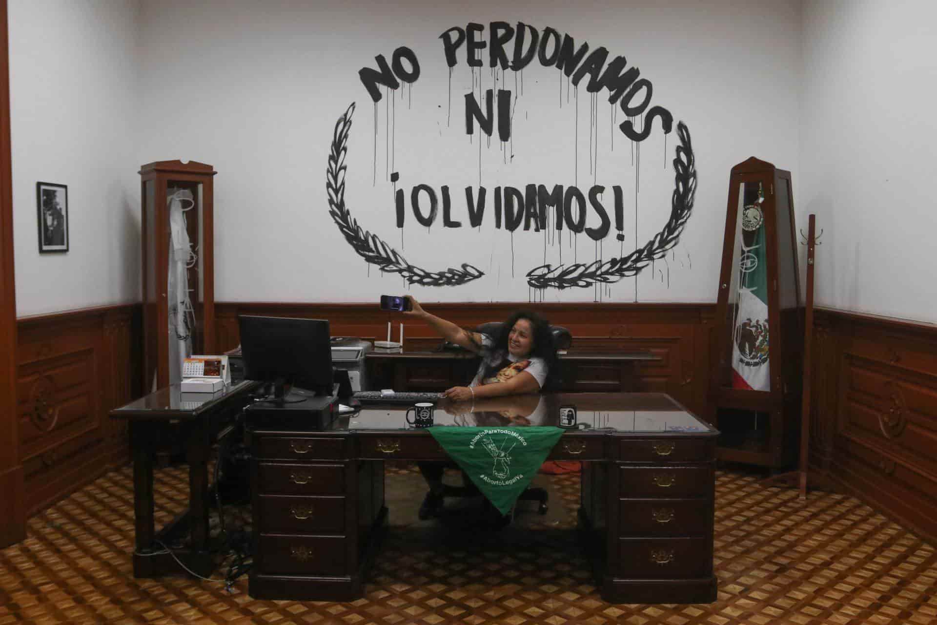 “Esto ya no es la CNDH sino Okupa, refugio para mujeres"