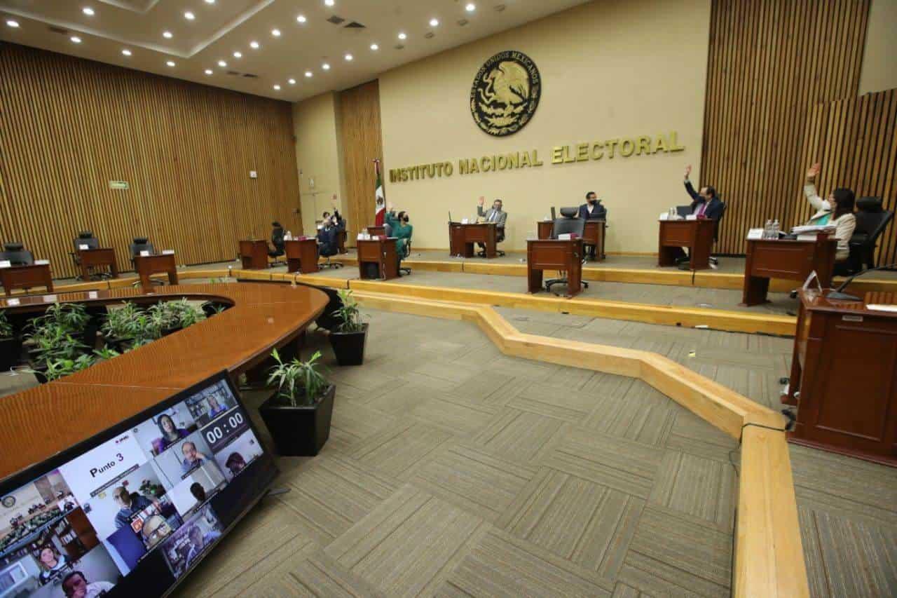 No más machos en la política: INE aprueba 3 de 3 contra la violencia