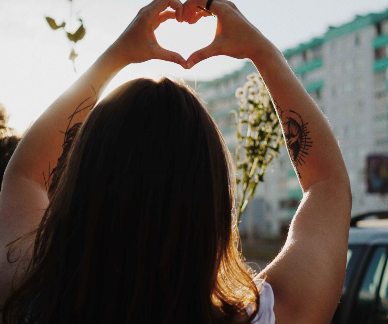 Las mujeres que buscan acabar con la guerra  Las mujeres que buscan acabar con la guerra