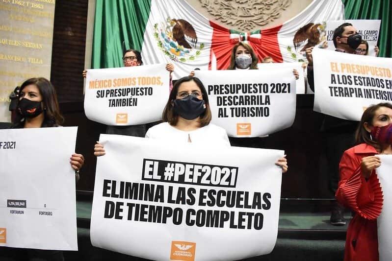 4T confirma que las mujeres no son su prioridad, denuncian diputadas 4T confirma que las mujeres no son su prioridad, denuncian diputadas