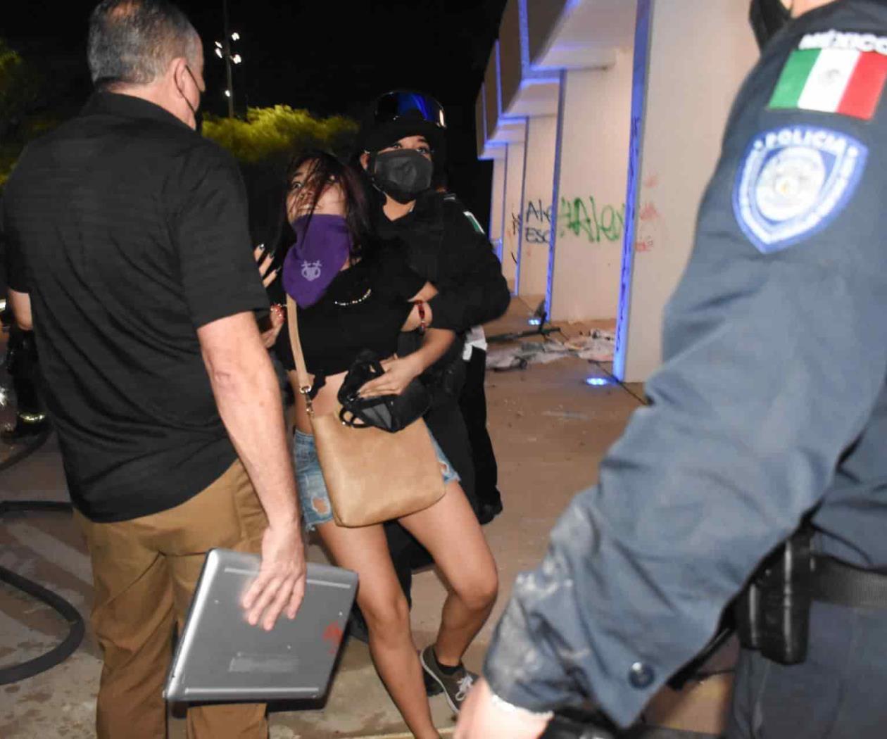 ¿Qué hacer ante la represión policial durante las marchas?