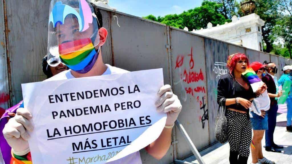 Desafíos de la comunidad LGBT+ en la crisis sanitaria y económica Desafíos de la comunidad LGBT+ en la crisis sanitaria y económica