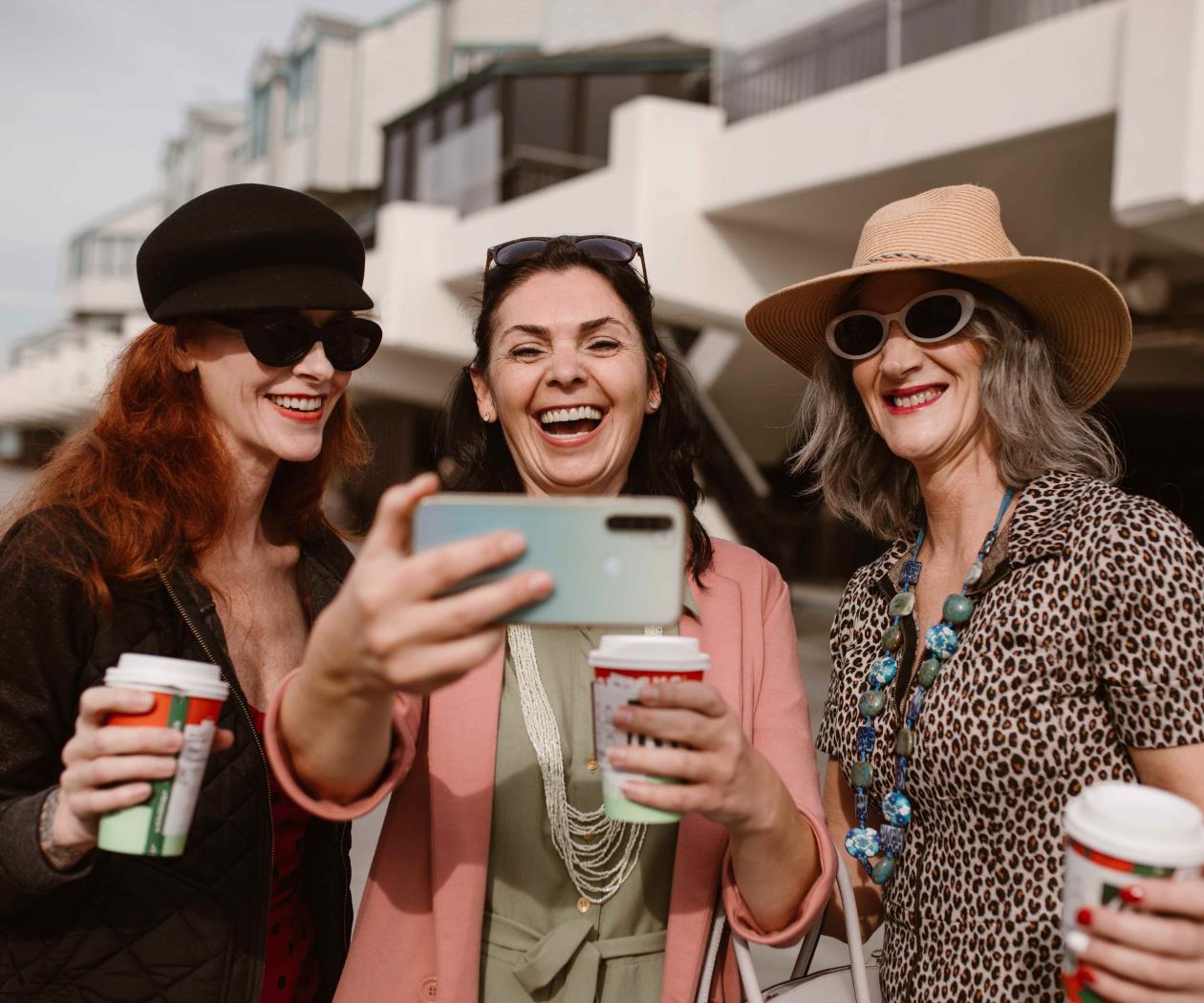 ¿Cómo disminuir los bochornos de la menopausia?