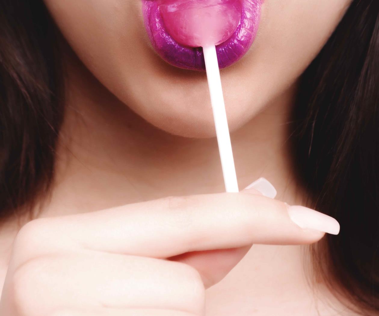 Intensifica tu placer. Conoce la técnica de sexo oral Humming