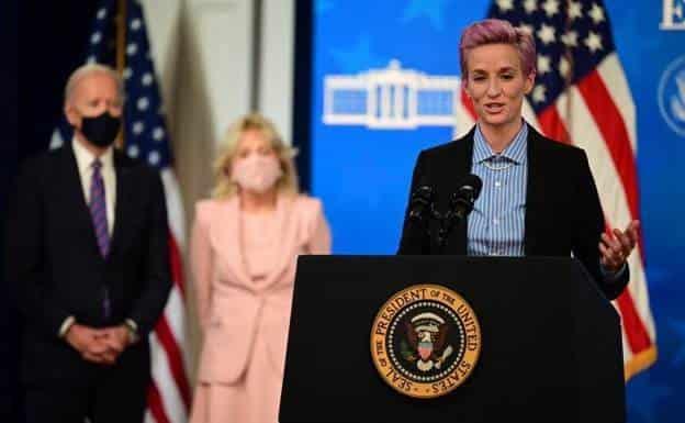 Futbolistas abogan con Biden para erradicar la brecha salarial Futbolistas abogan con Biden para erradicar la brecha salarial