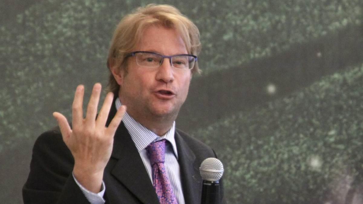 Colectivas feministas piden apoyo a Embajada de Israel para detener a Roemer Colectivas feministas piden apoyo a Embajada de Israel para detener a Roemer