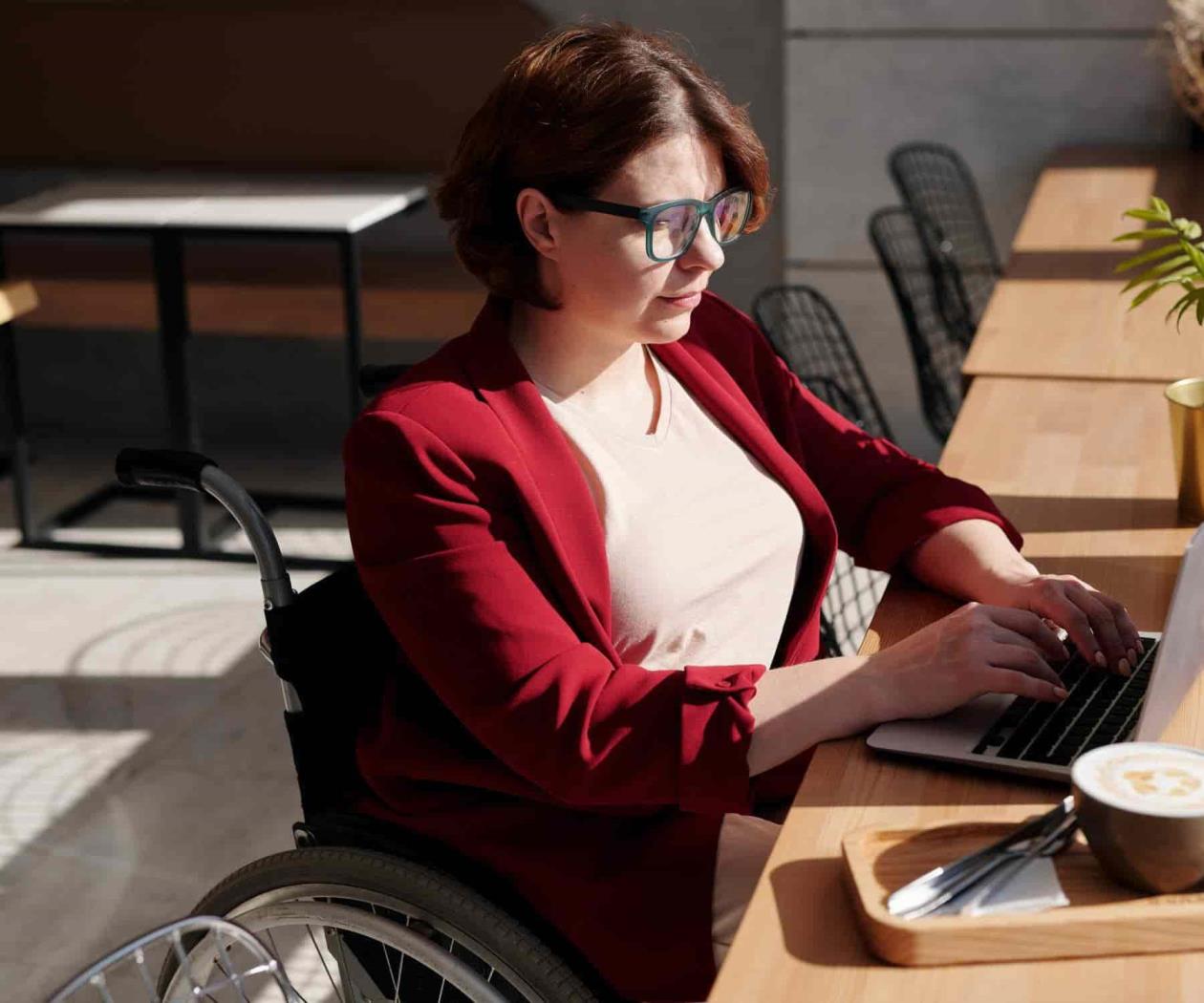 La falta de equilibrio entre el trabajo y la vida personal: Deloitte La falta de equilibrio entre el trabajo y la vida personal: Deloitte