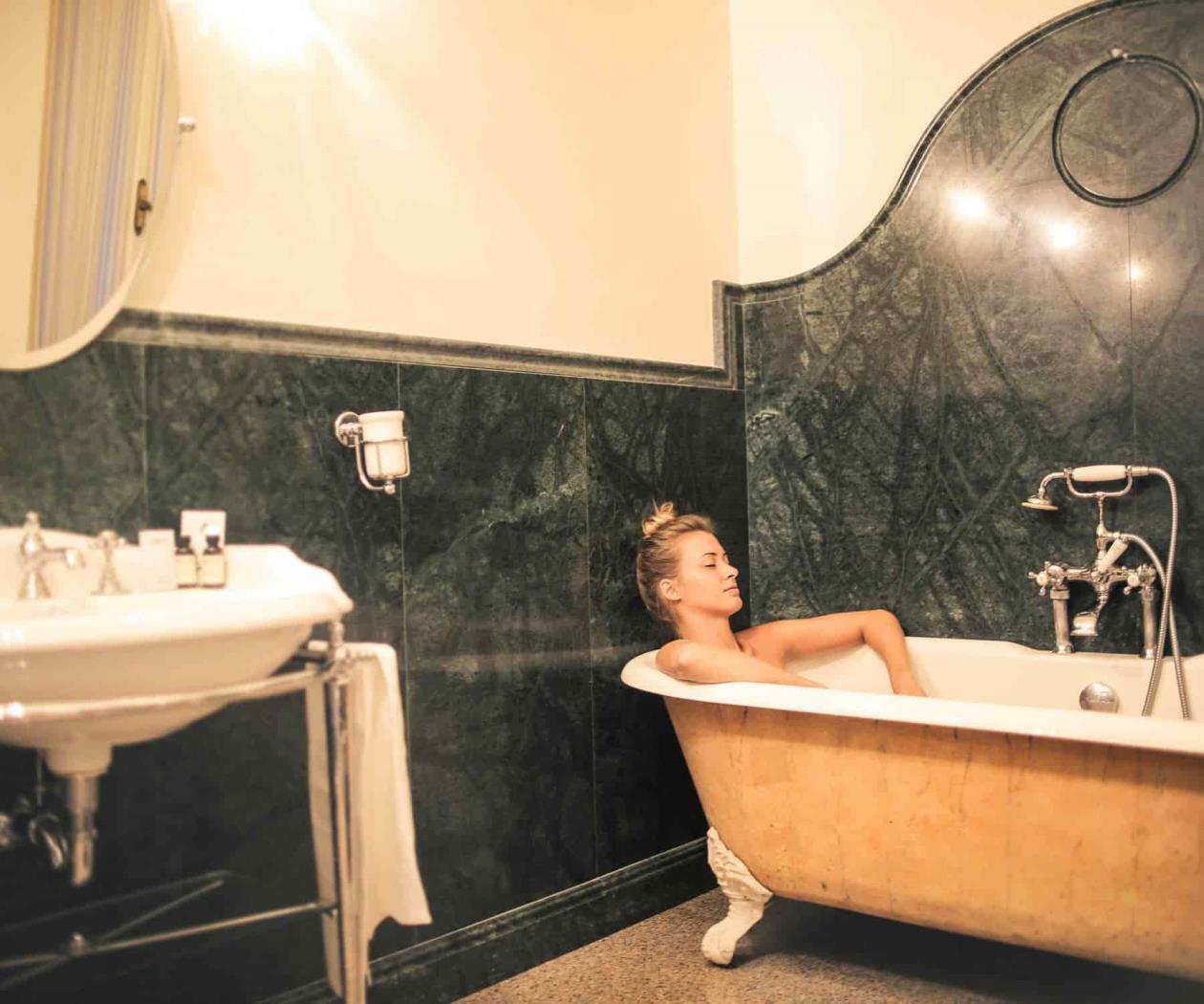 ¿Por qué masturbarse disminuye los cólicos menstruales? ¿Por qué masturbarse disminuye los cólicos menstruales?