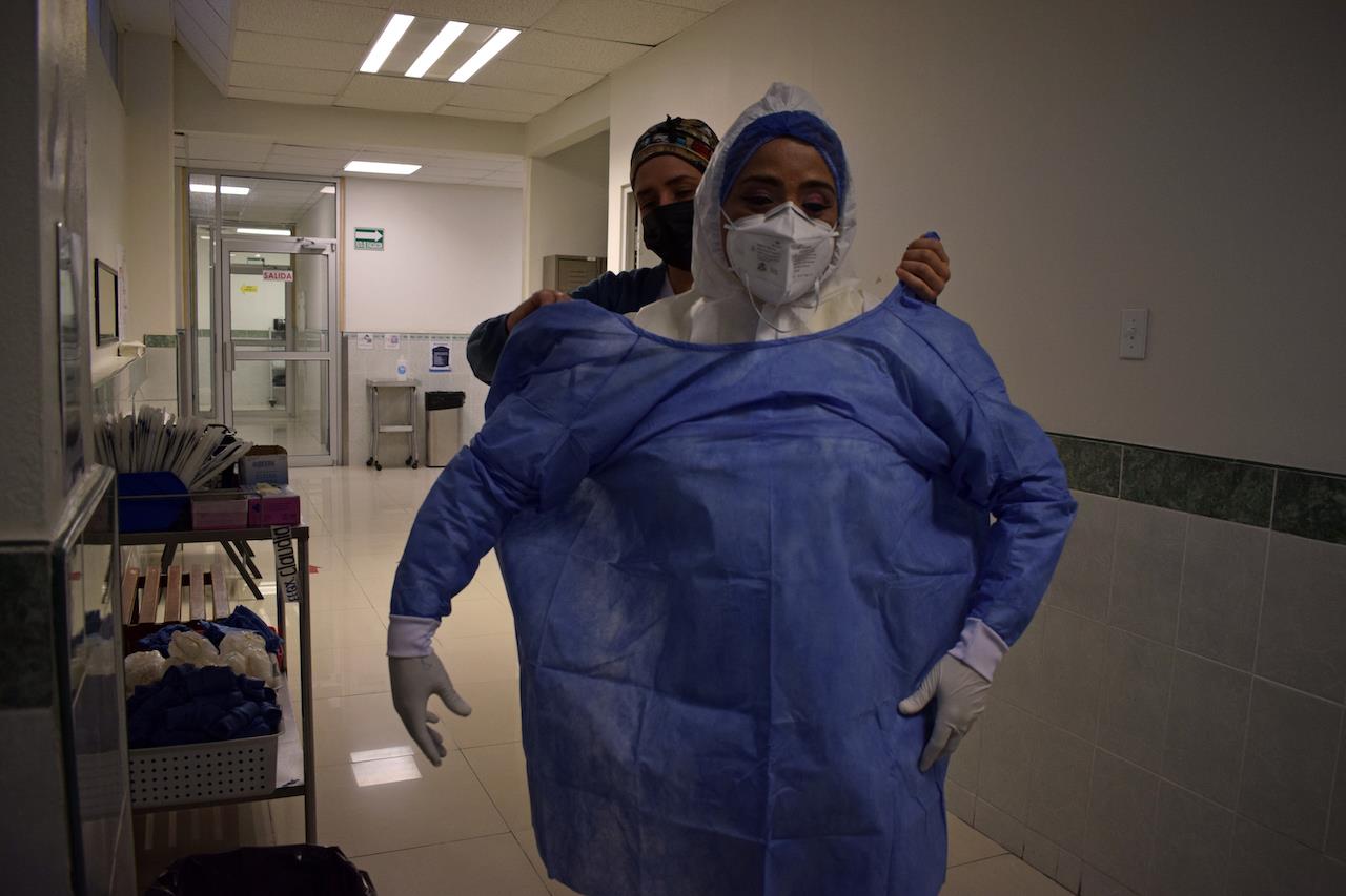 Claudia, la enfermera trans de Ciudad Juárez que cocinaba para pacientes covid Claudia, la enfermera trans de Ciudad Juárez que cocinaba para pacientes covid