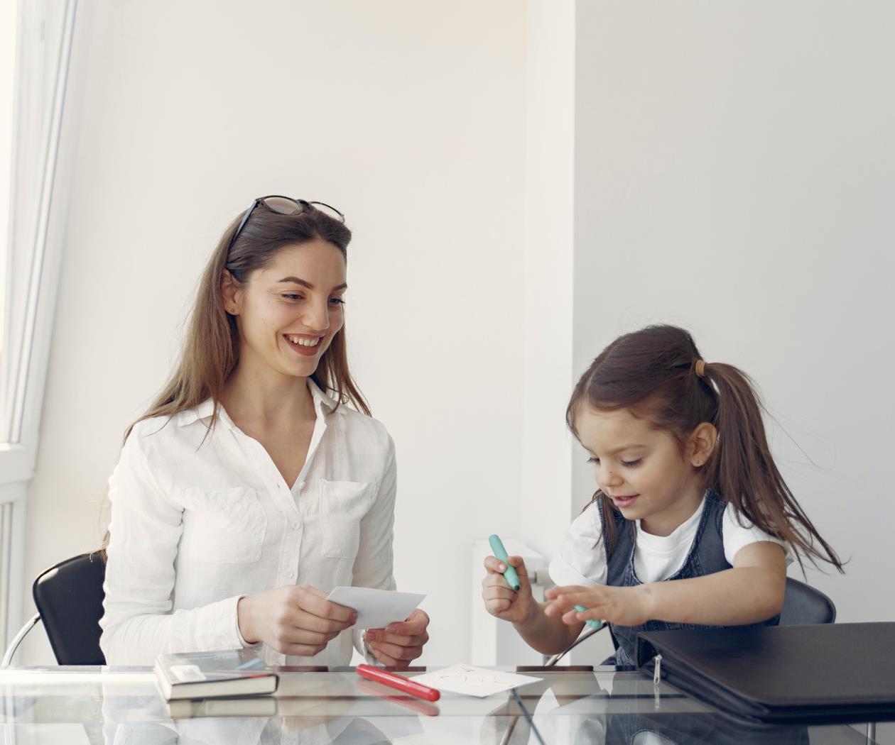 Tips para pasar tiempo de calidad con tus hijos si eres una madre trabajadora Tips para pasar tiempo de calidad con tus hijos si eres una madre trabajadora