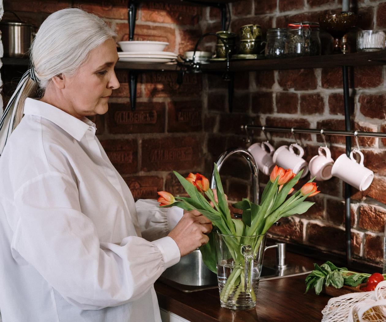 ¿Cómo cuidar la salud mental y emocional de las personas de la tercera edad? ¿Cómo cuidar la salud mental y emocional de las personas de la tercera edad?