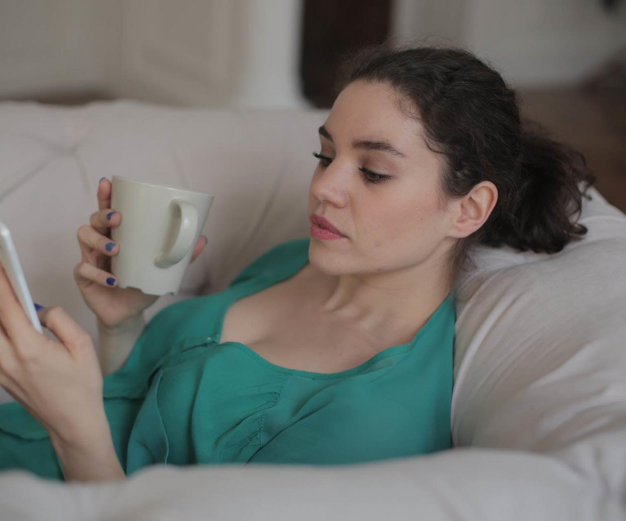 Advierten aumento de violencia contra mujeres a través de software espía Advierten aumento de violencia contra mujeres a través de software espía