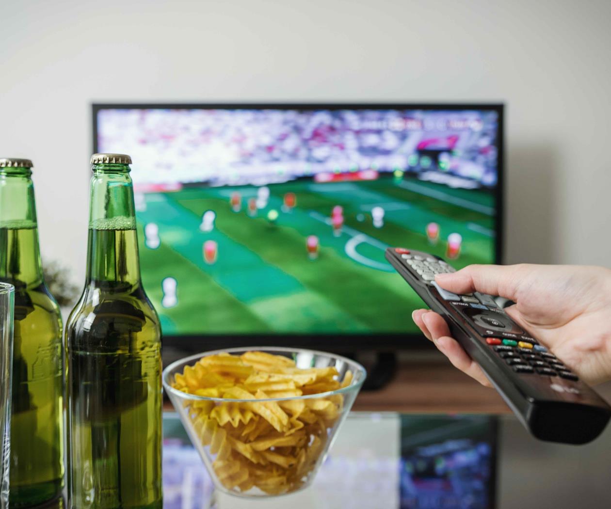 Mujeres sufren violencia después de partidos de fútbol por consumo de alcohol Mujeres sufren violencia después de partidos de fútbol por consumo de alcohol