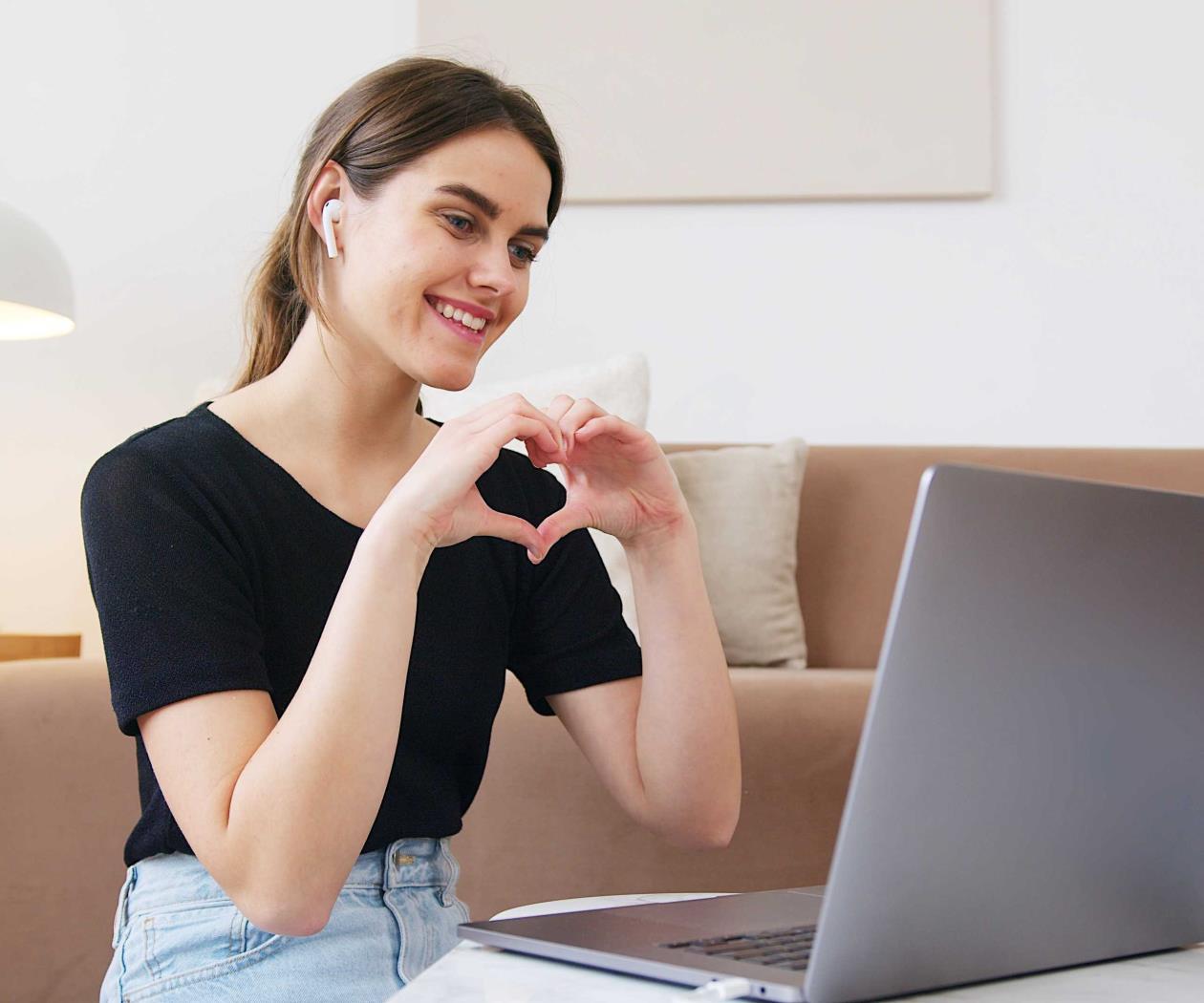 Acciones para conservar a tus amigas, a pesar del confinamiento Acciones para conservar a tus amigas, a pesar del confinamiento