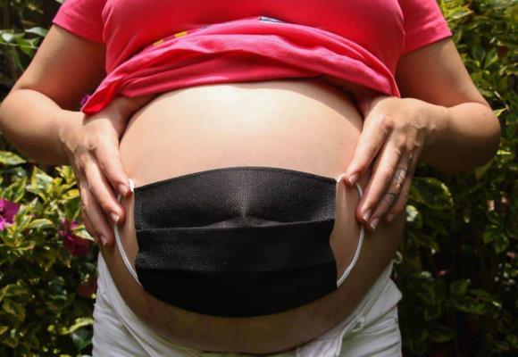 El uso de “epidemia” como crítica al aumento de cesáreas innecesarias