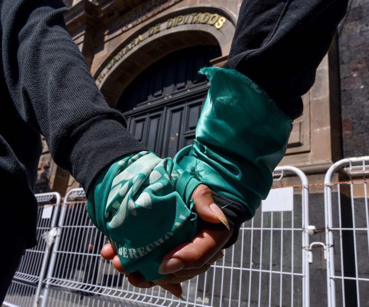 “El aborto es legal pero no gratuito, hacen falta instancias”, exigen feministas