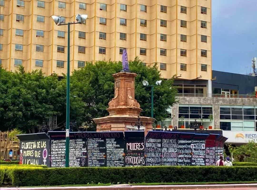 ¿Por qué se pintan los monumentos como protesta?