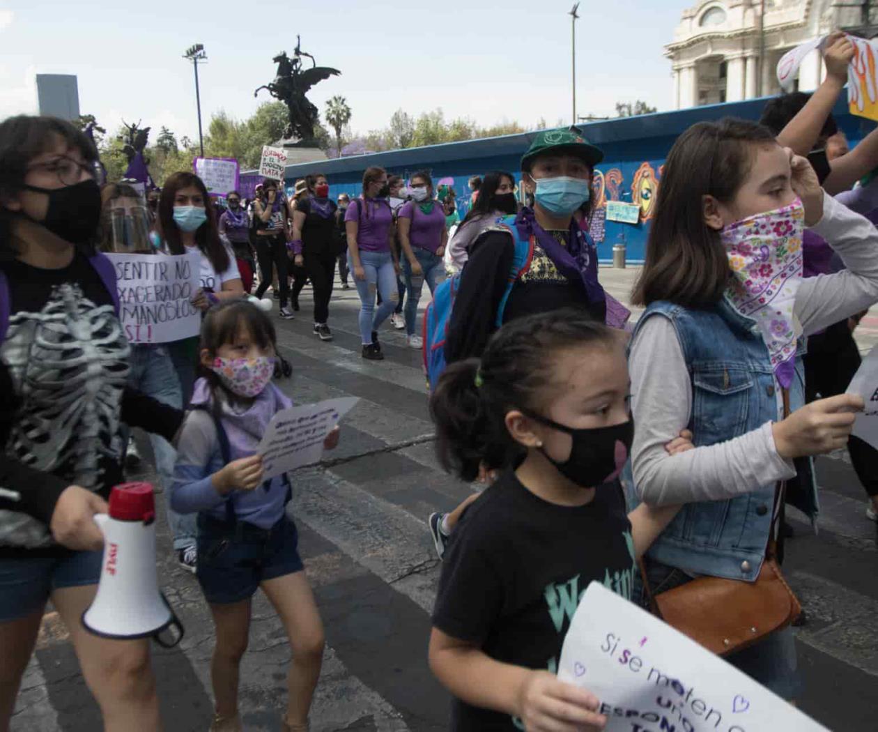 Las niñas como sujetas políticas del feminismo Las niñas como sujetas políticas del feminismo