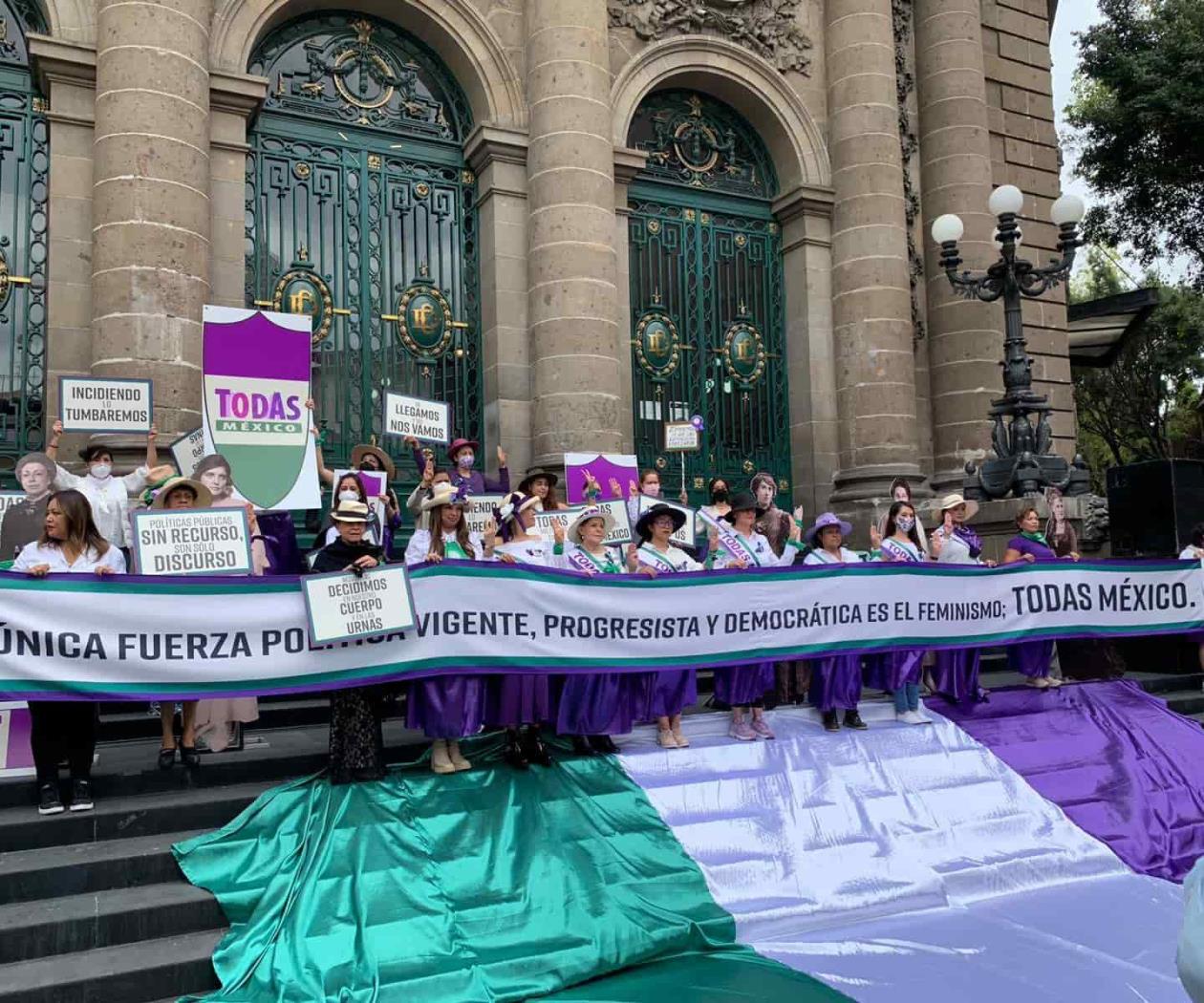 A 68 años del voto de la mujer lanzan "Todas México"; buscan ser partido A 68 años del voto de la mujer lanzan "Todas México"; buscan ser partido