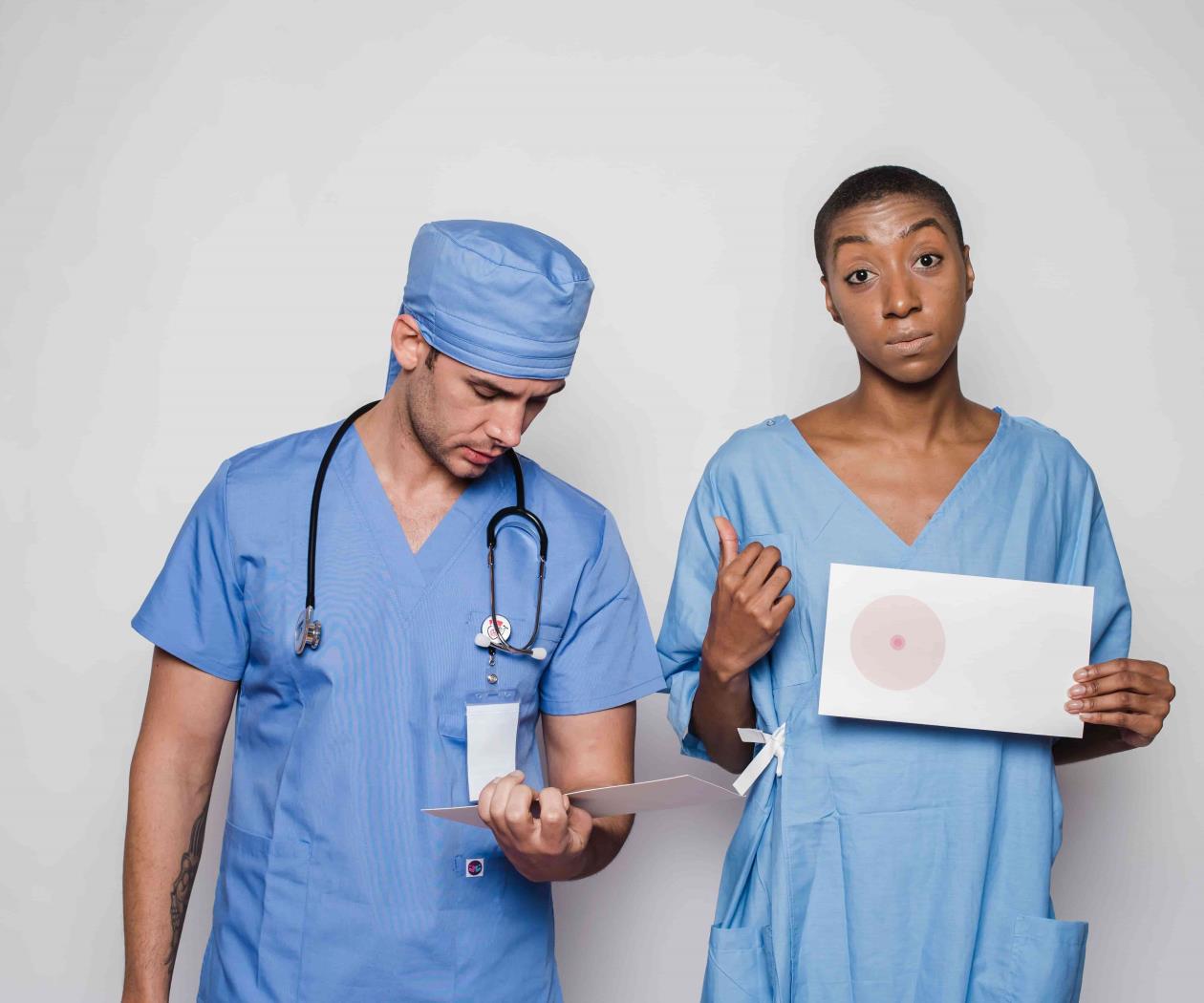 Tanto hombres como mujeres, en riesgo de padecer cáncer de mama Tanto hombres como mujeres, en riesgo de padecer cáncer de mama