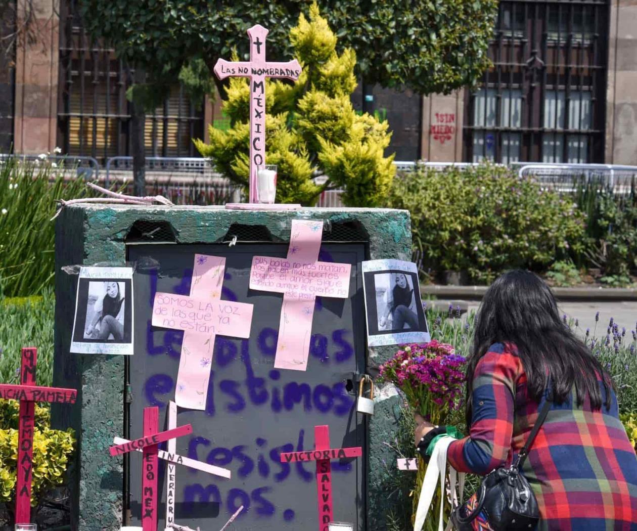 "Nos falta cempasúchil para guiar a las que nos arrebataron": feministas