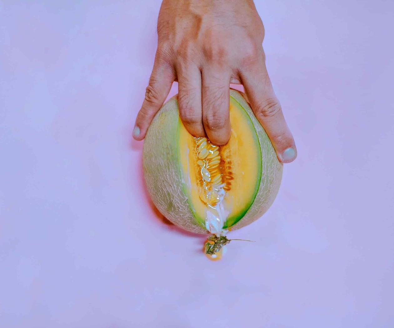 Mariposa de Venus, la técnica infalible de la masturbación femenina