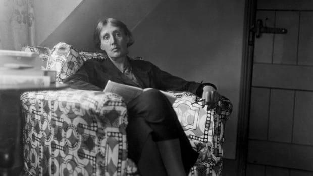 ¿La estatua de Virginia Woolf junto al río incita al suicidio? ¿La estatua de Virginia Woolf junto al río incita al suicidio?