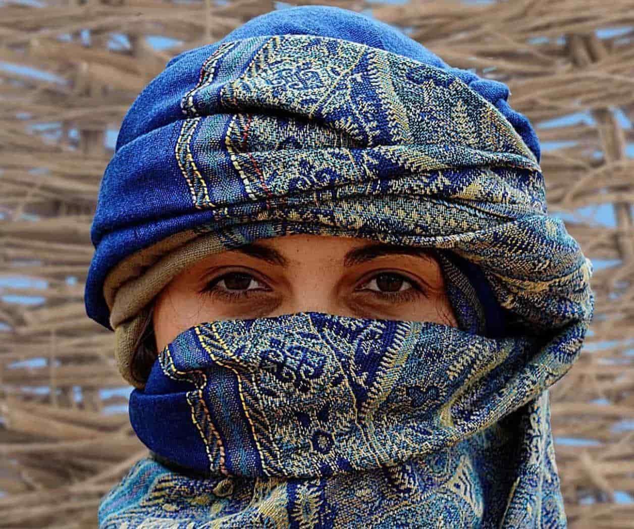 Rastreadoras de explosivos en Irak luchan contra los roles de género 