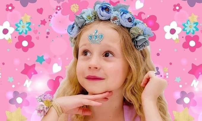 Niña de 7 años se convirtió en la youtuber femenina mejor pagada