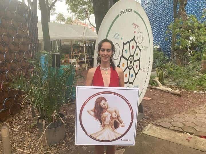 Diana Mendoza, la mujer que hace arte con sangre menstrual Diana Mendoza, la mujer que hace arte con sangre menstrual
