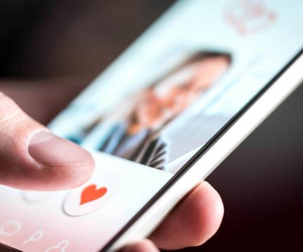 Alerta: encontrar el amor o a tu abusador en Tinder Alerta: encontrar el amor o a tu abusador en Tinder