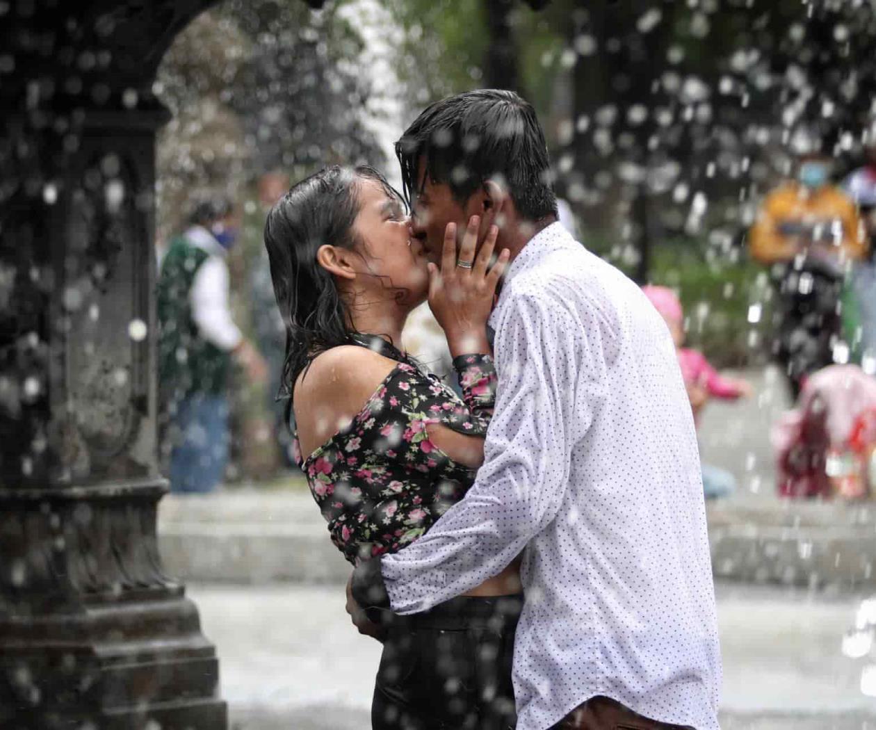 ¿Por qué los humanos seguimos siendo monógamos?