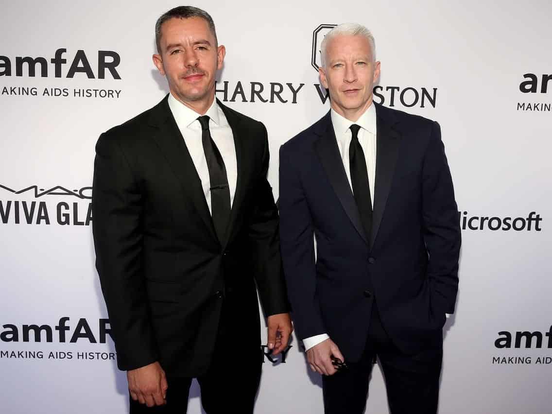Anderson Cooper comparte la crianza de su hijo con su ex pareja y viven juntos Anderson Cooper comparte la crianza de su hijo con su ex pareja y viven juntos