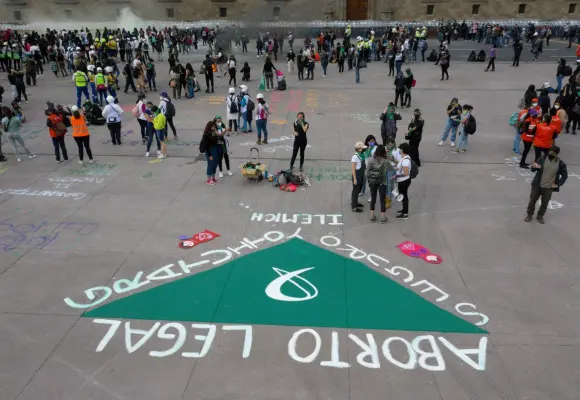 Abusan de joven a sus 16 a&ntilde;os y le niegan aborto; su caso llega a la SCJN