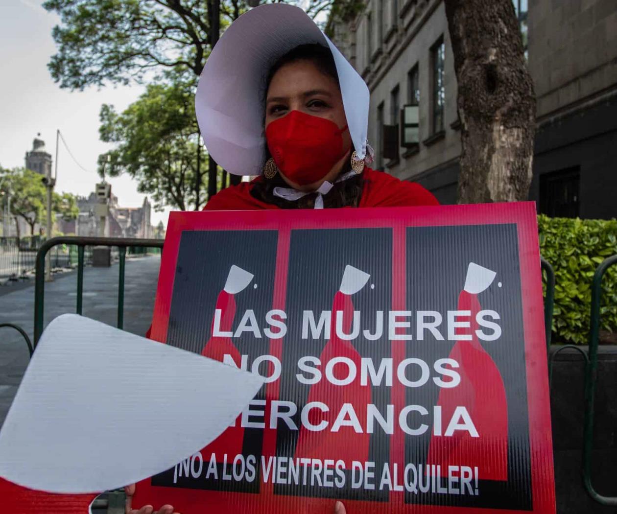 Ley aprobada sobre maternidad subrogada en CDMX en 2010 no fue publicada