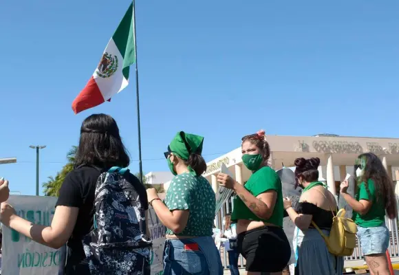 En aborto, obligado a garantizar derechos con perspectiva de g&eacute;nero: R&iacute;os Farjat