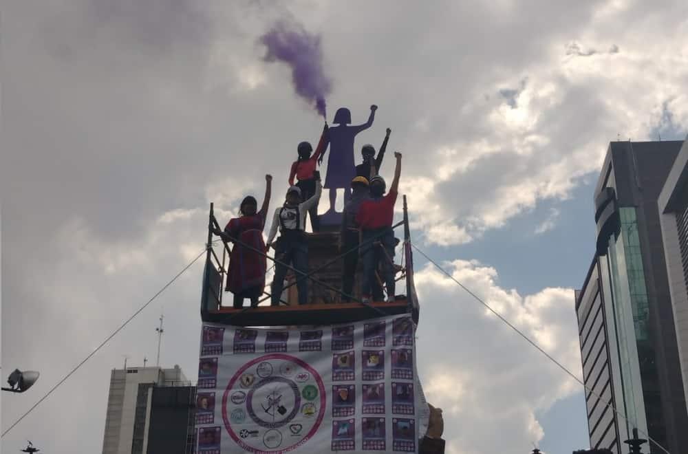 Mujeres reinstalan antimonumenta feminista y abren Jardín Somos Memoria Mujeres reinstalan antimonumenta feminista y abren Jardín Somos Memoria