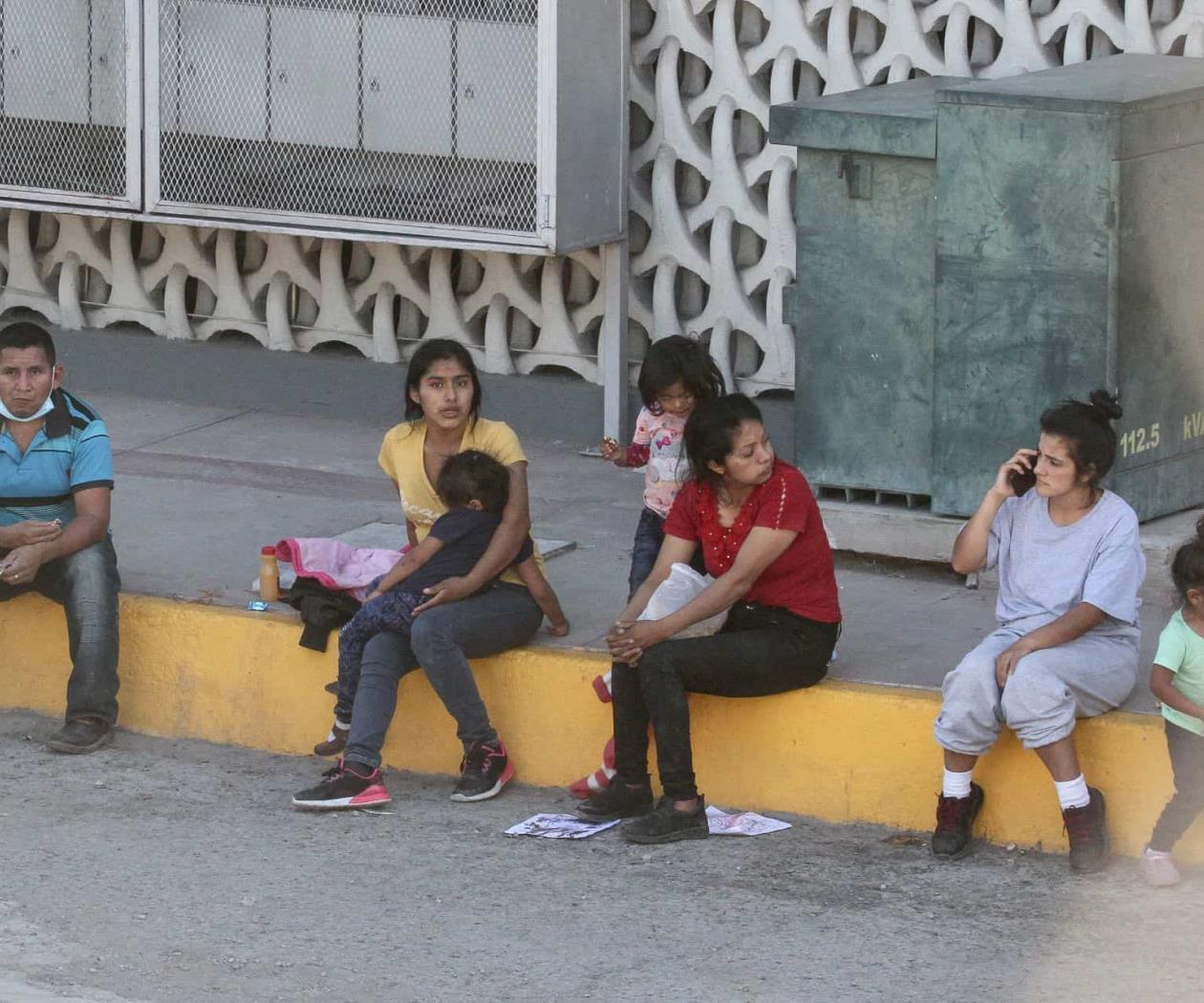 Desigualdades sociales impiden a mujeres jóvenes ejercer sus derechos Desigualdades sociales impiden a mujeres jóvenes ejercer sus derechos