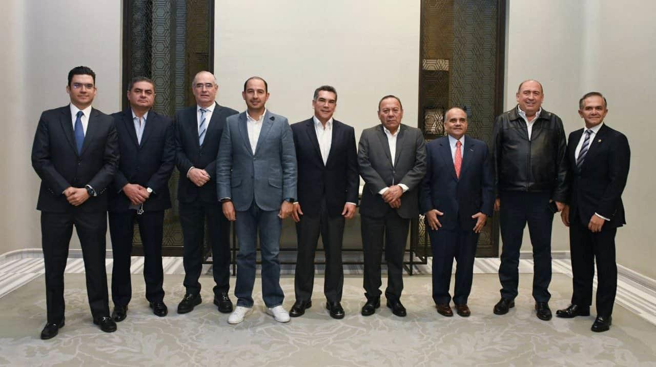 ¿Quiénes faltan en la foto de la cuenta de diputados y diputadas?