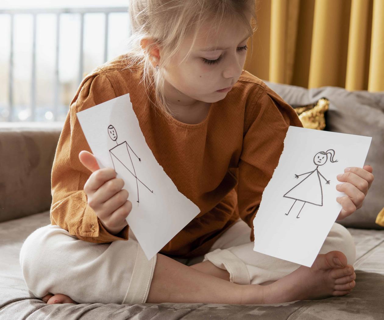 ¿Cómo ayudar a las infancias cuando sus padres se divorcian?