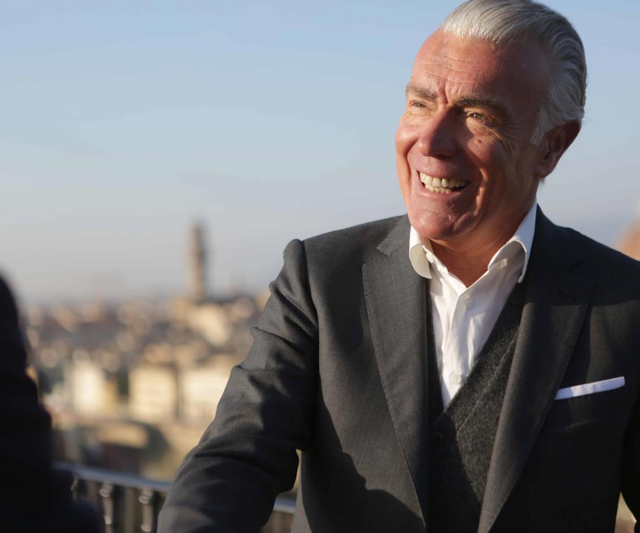 "No necesitas un sugar daddy sino oportunidades" "No necesitas un sugar daddy sino oportunidades"