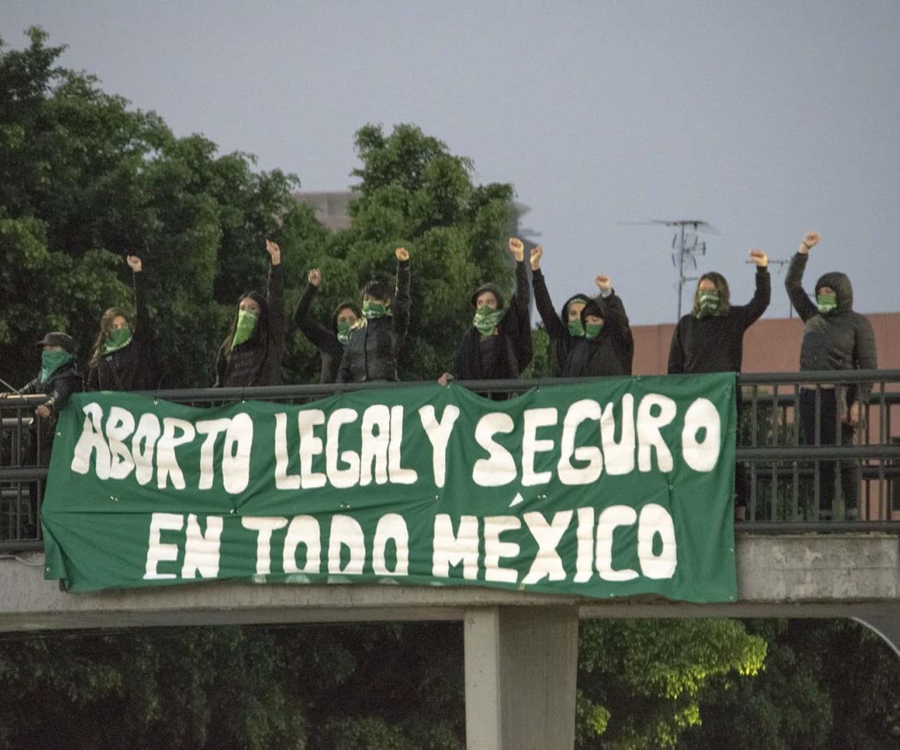 Corte avala derecho al aborto por violación sin permisos ni trabas