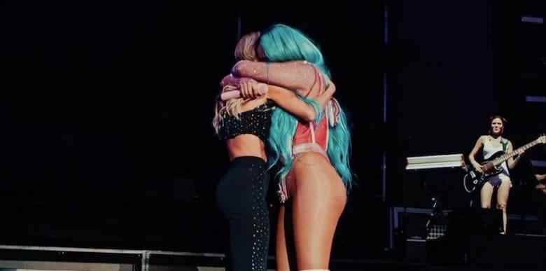 “Tú y yo para siempre”: las bellas palabras entre Anahí y Karol G tras show “Tú y yo para siempre”: las bellas palabras entre Anahí y Karol G tras show