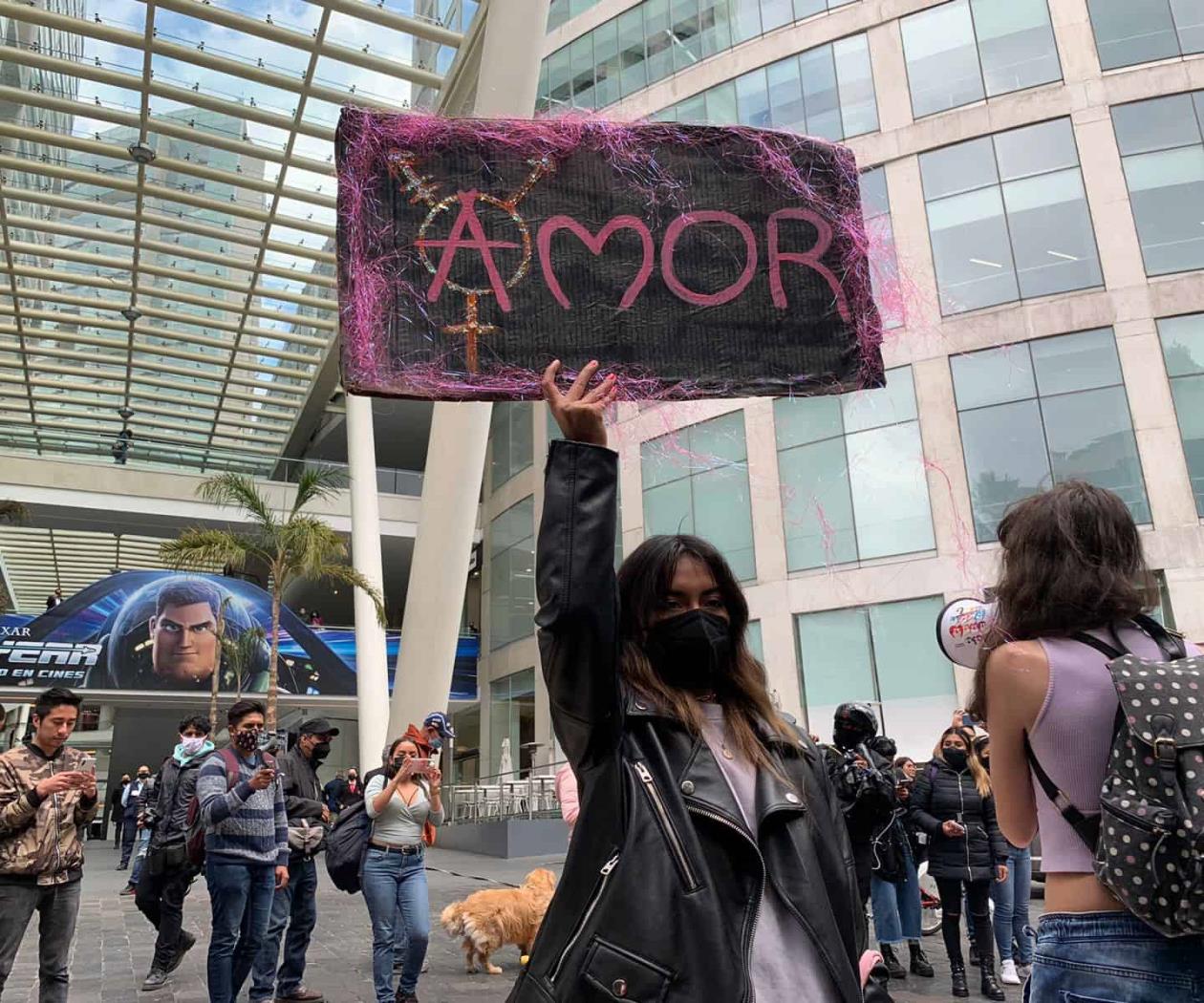 “Reforma 222 lucra con la identidad trans y lencha”; afirman manifestantes